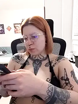 divine_eveのライブXXXチャット