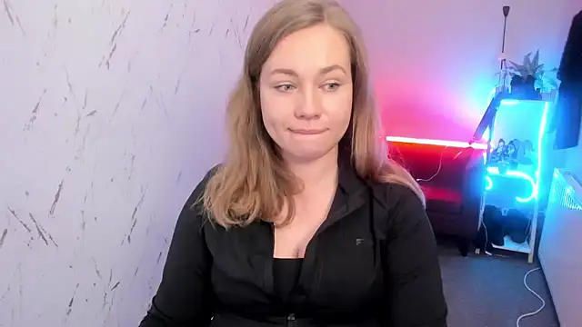 holly_xglam élő XXX-chatje