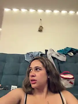 BabyKathy 라이브 XXX 채팅