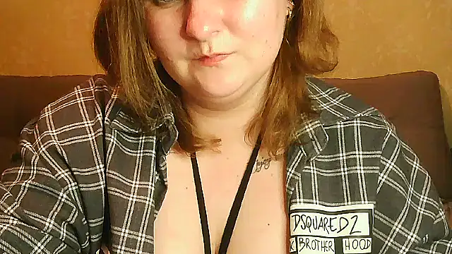 Minisstraのラ  イブXXXチャット