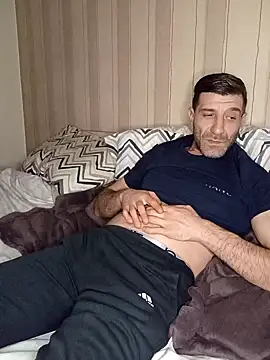 Alexdaniel89: απευθείας συνομιλία ΧΧΧ