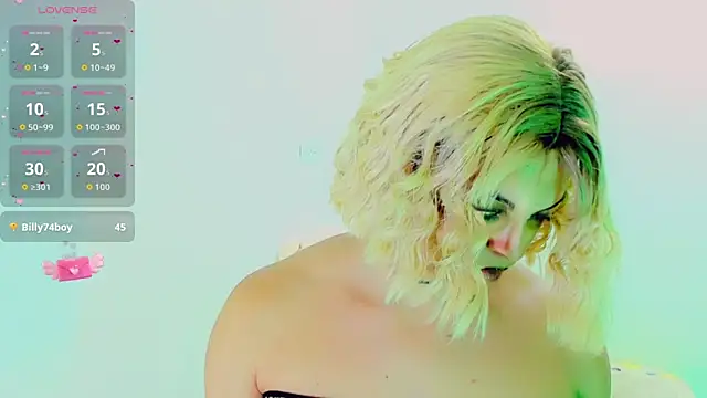 Chat +18 de Emmaa_Saenz_ ao vivo