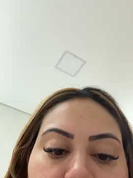 lariic 라이브 XXX 채팅