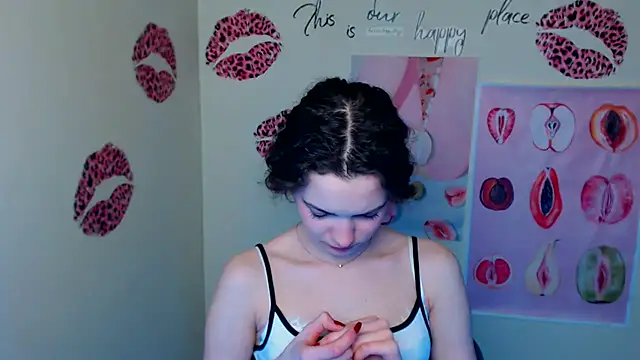 دردشة _SusieSu_ الجنسية المباشرة