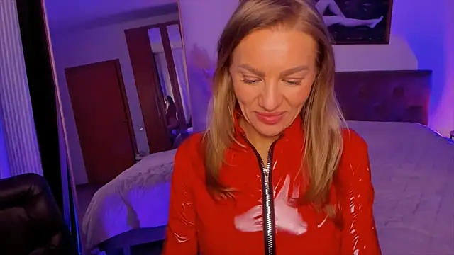 دردشة Oliva_Candy الجنسية المباشرة