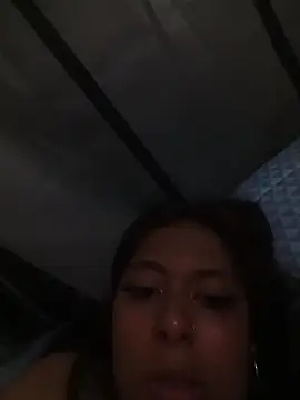 แชท XXX สดของ Konnyydesire