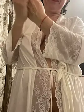 دردشة Kiramagic الجنسية المباشرة