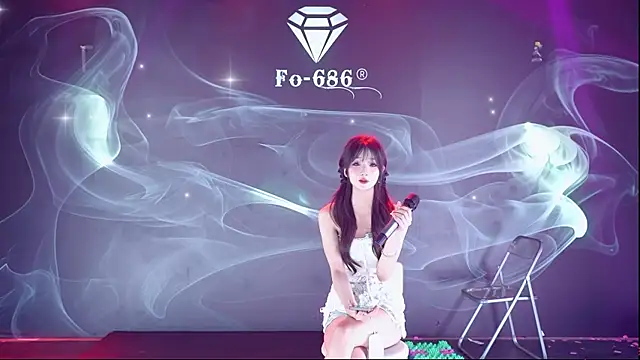 FO-686- 即時 XXX 聊天