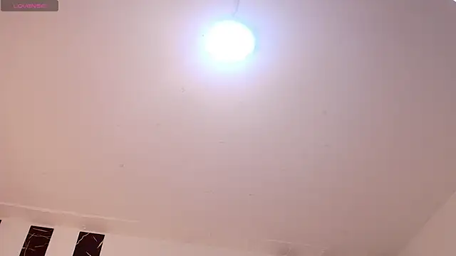 noah_bellaroseのライブXXXチャット