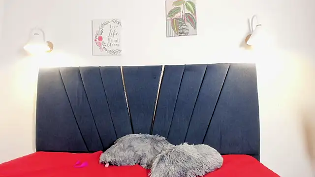 XXX chat uživo modela junior_cum18