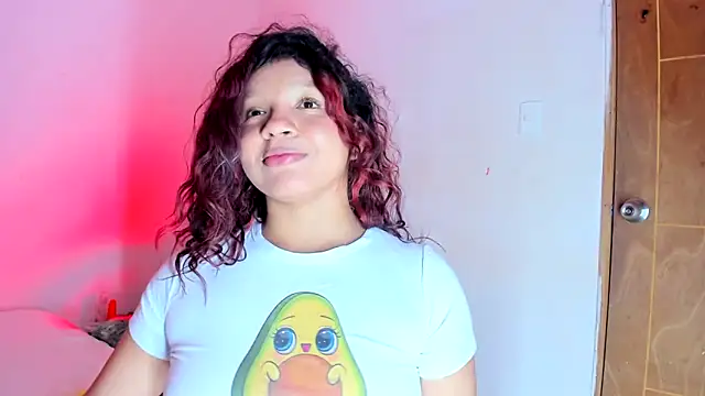 Chat XXX ao vivo de Emily_Coper18