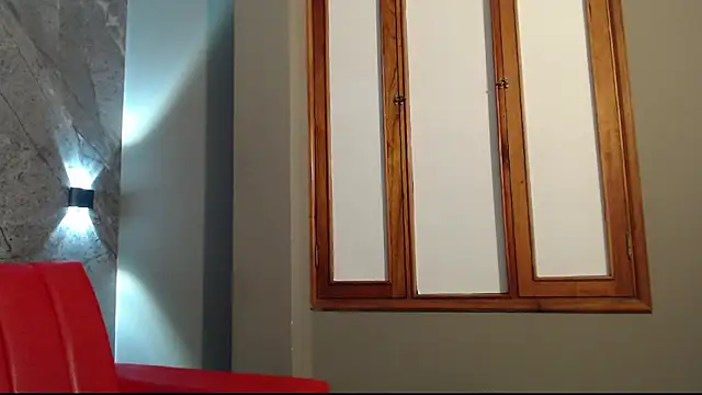 mia_coral1's Live XXX Chat