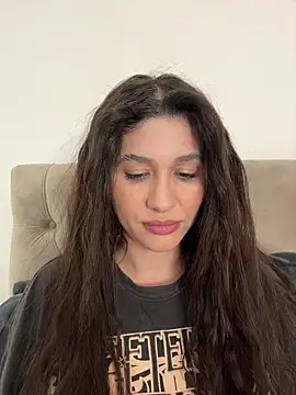 IrisBlues Adlı Modelin Canlı XXX Sohbeti