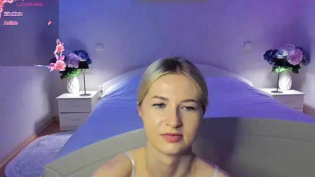 Julie_Blaze Live XXX Chat