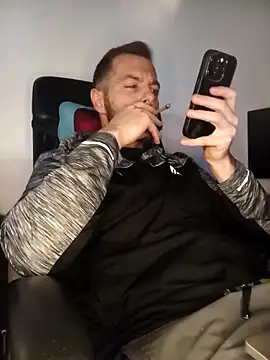 Chat XXX ao vivo de THE_CHEEKY_ALPHA