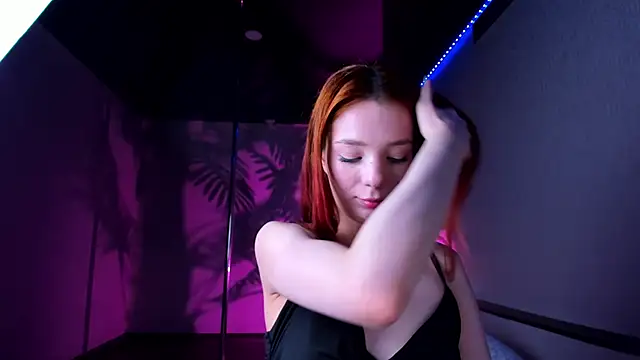 Twin_kies Adlı Modelin Canlı XXX Sohbeti