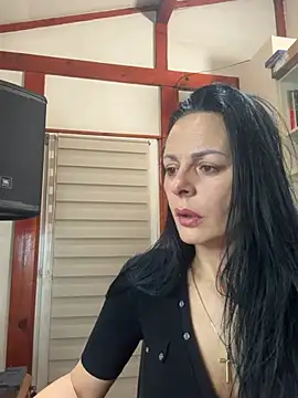 دردشة MiriamDelyn الجنسية المباشرة