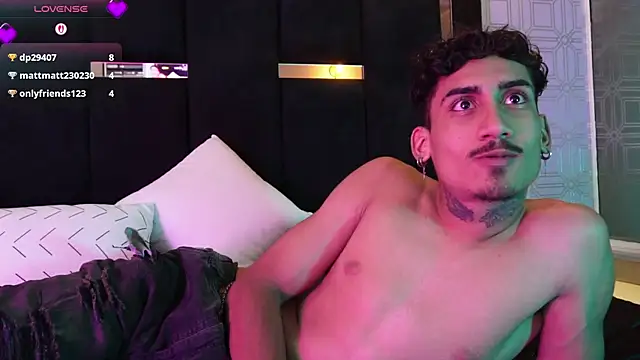 دردشة Dark_Eros_ الجنسية المباشرة