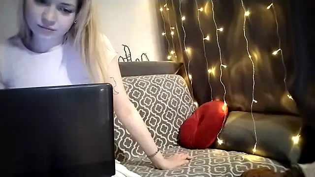 LunaPeony 라이브 XXX 채팅