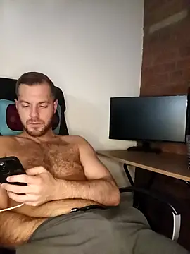 Chatroom XXX en direct de THE_CHEEKY_ALPHA