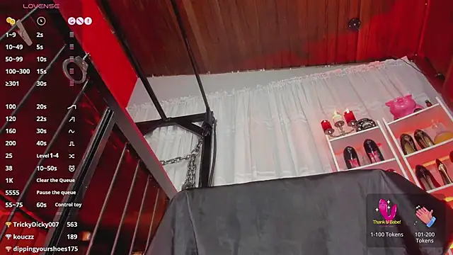 MistressAndre live XXX chat