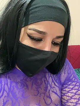 mari_layali Adlı Modelin Canlı XXX Sohbeti