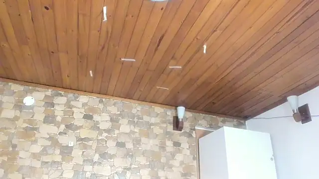 khaimi_ Adlı Modelin Canlı XXX Sohbeti