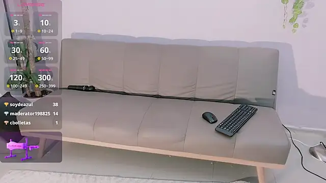 Онлайн чат XXX Zara_Fire