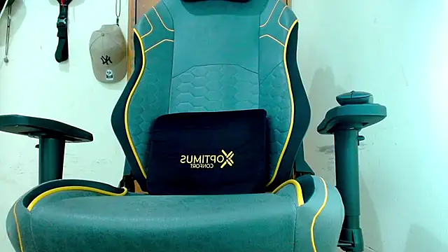 Danyer33 Pertunjukan Webcam