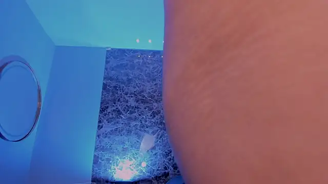 MaddisonLowe 라이브 XXX 채팅