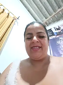 Mia-Glown Live XXX chat