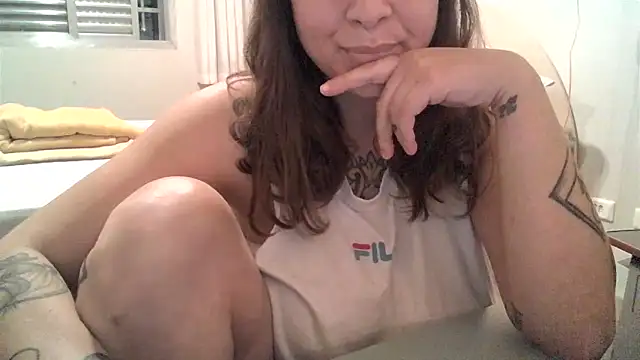 xxxluana Live XXX-Chat