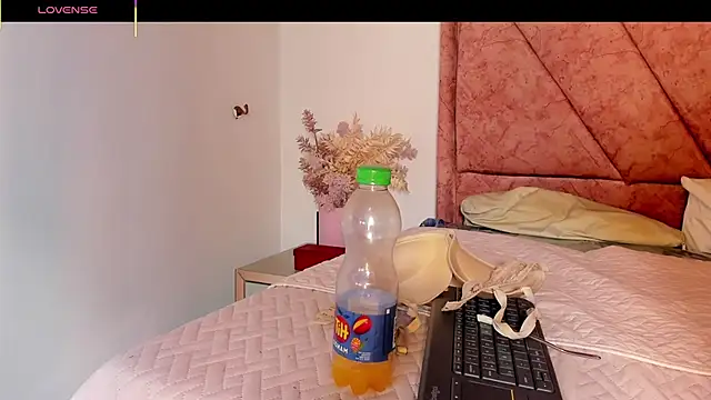 sunbeaam Live XXX-Chat