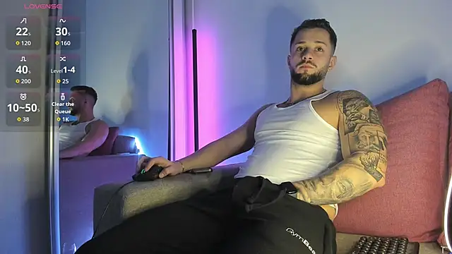 nicholasX1 在線直播表演