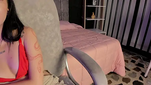 MelLove_'s Live XXX Chat