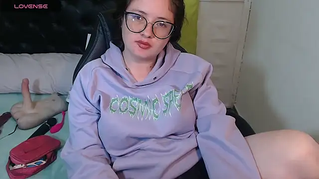 KrystalAdams Chat XXX in diretta