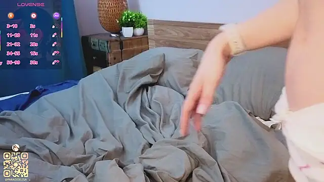 JeaneneWoltz Adlı Modelin Canlı XXX Sohbeti