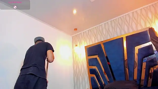 Noah_Clarkk 웹캠 쇼