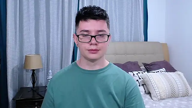 BlackFoXXX69 Live XXX Chat