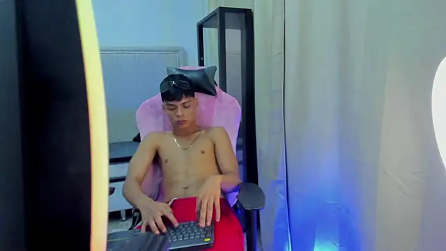 Dayron_lee_ Live XXX Chat