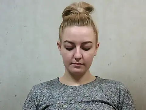 KelGrov2 Chat XXX live