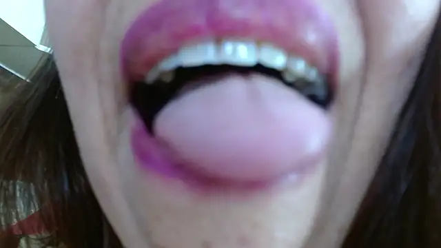 Chatroom XXX en direct de Lizeth_Bels