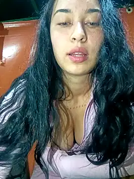 Chatroom XXX en direct de Sol_Scarleett