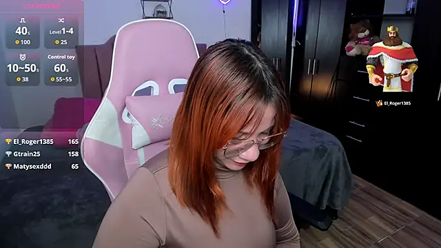 Nina_curves' Live XXX Chat