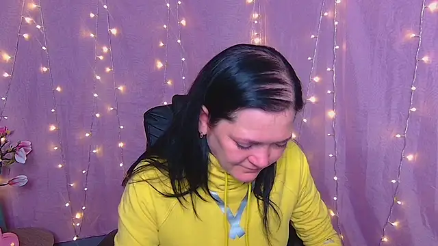 Chatroom XXX en direct de LauraFinn