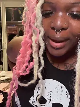 Nyla_xoxn Webbikameraesitys