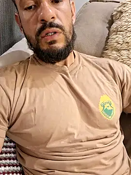 Show de juniortche1313 na webcam