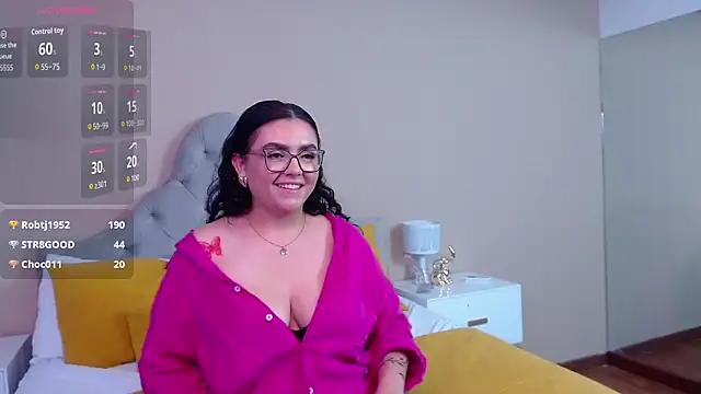 Chat XXX en directo de AlmaraRouge