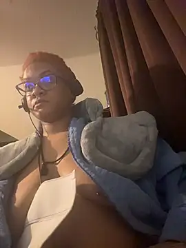 XXX chat uživo modela nickytheehawtie