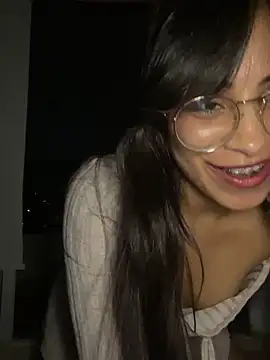 دردشة Jade_Zephyra الجنسية المباشرة